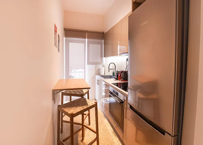 Mary\'S Haven Apt Near Metro Station And Acropolis