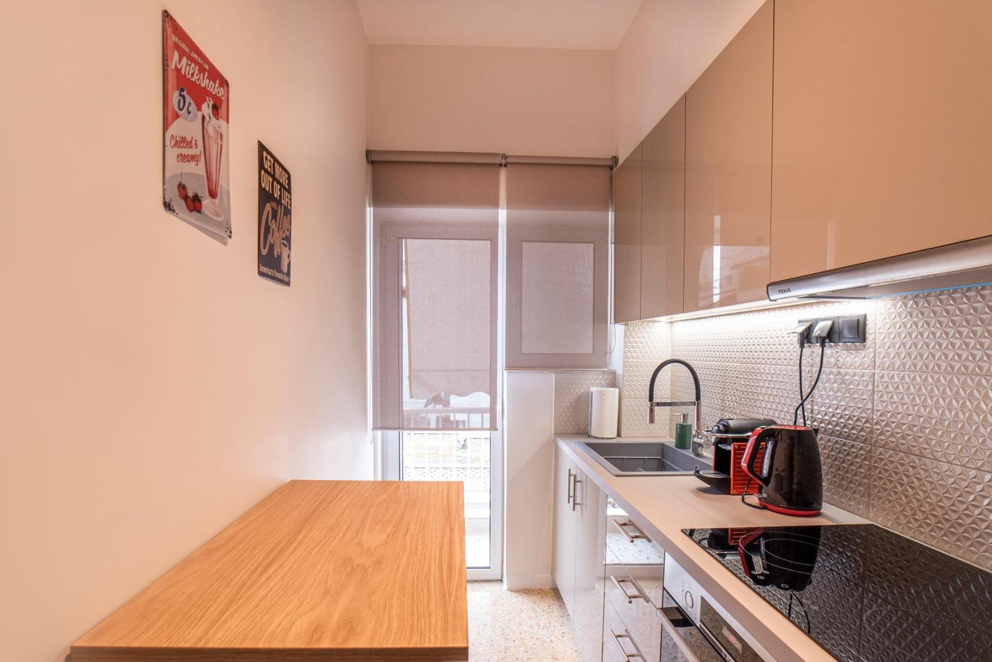 Apartment Mary's Haven Near Metro Station And Acropolis